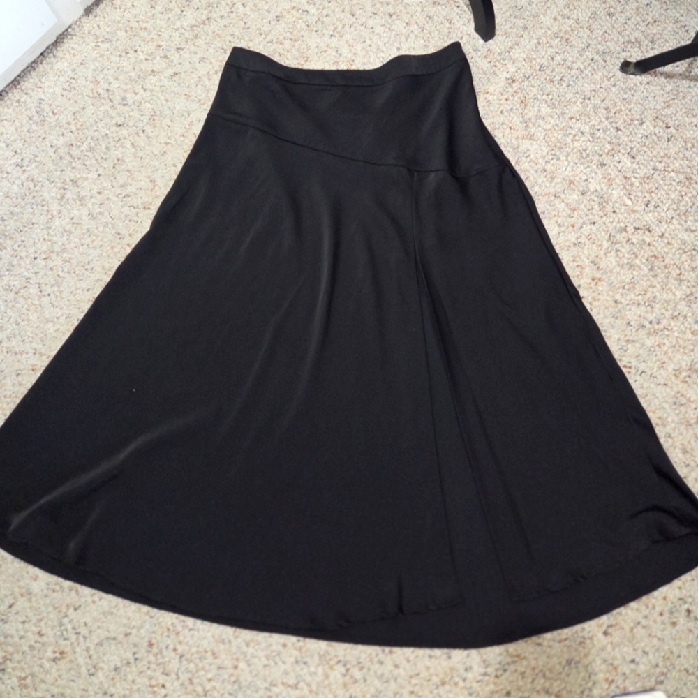 Elegant Black Women's Skirt. Size 16